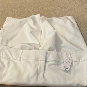 Elegant White capris